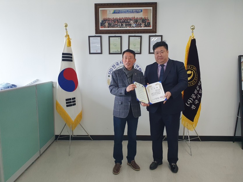 d5ace626300af5a5115d165711a6913e_1785229874_5136.jpg